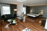 Funnymoon Suite
