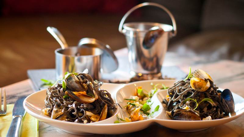 The Gourmet Escape - 2 Nights 1 Dinner